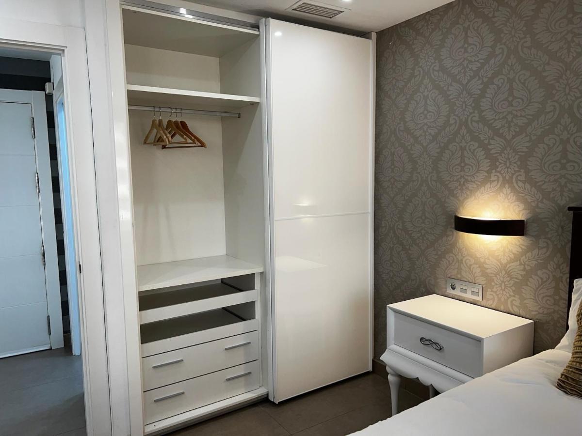 Modern Apartment In La Nogalera Torremolinos Exterior photo