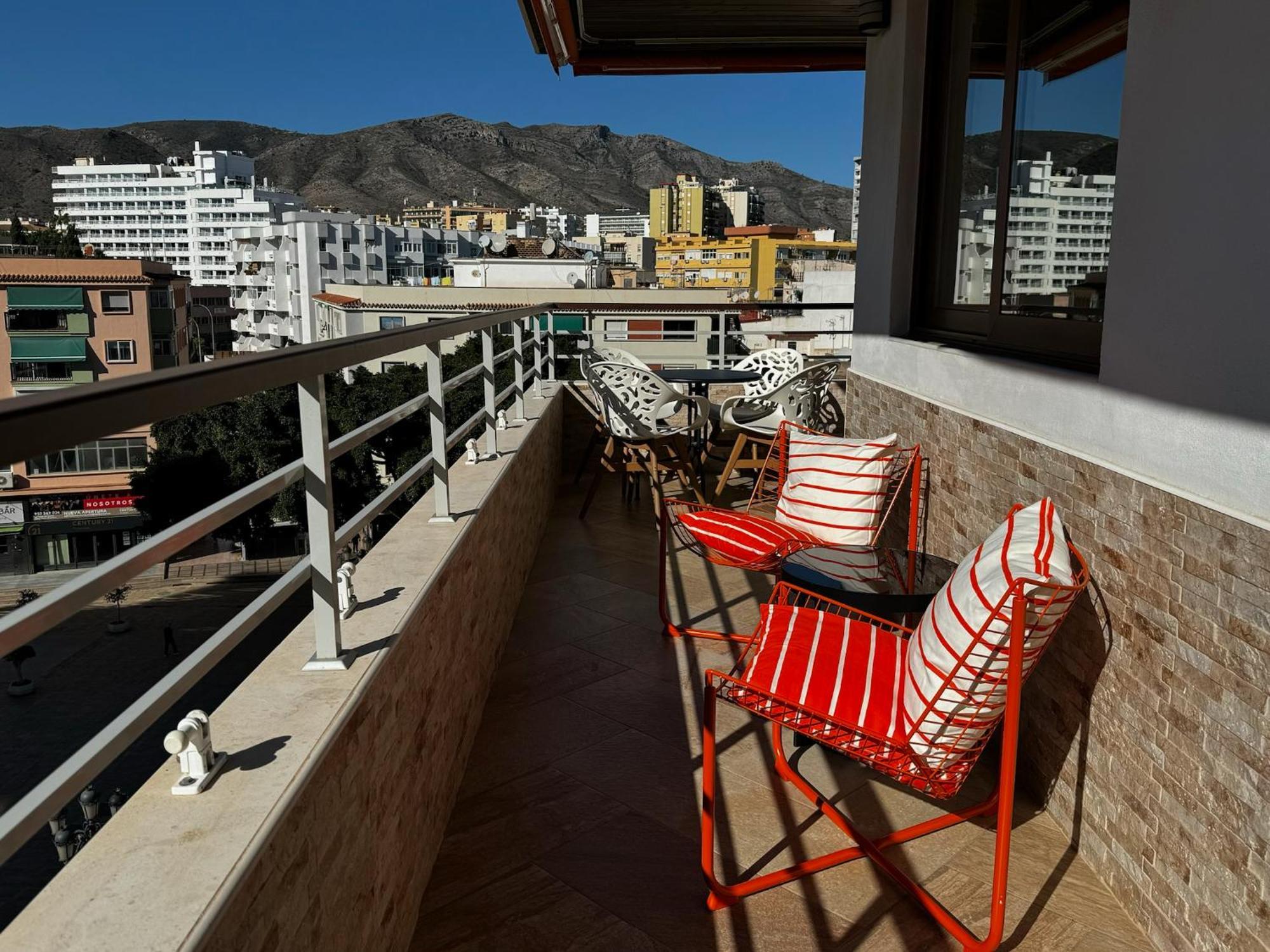 Modern Apartment In La Nogalera Torremolinos Exterior photo